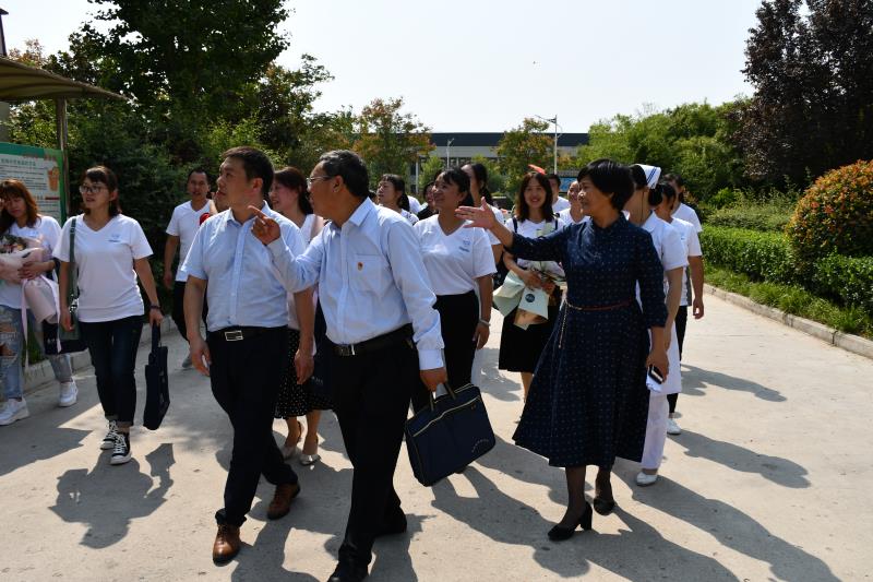 少妇被又大又粗又爽久久