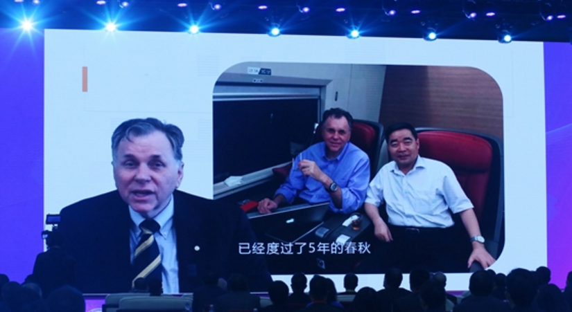 少妇被又大又粗又爽久久