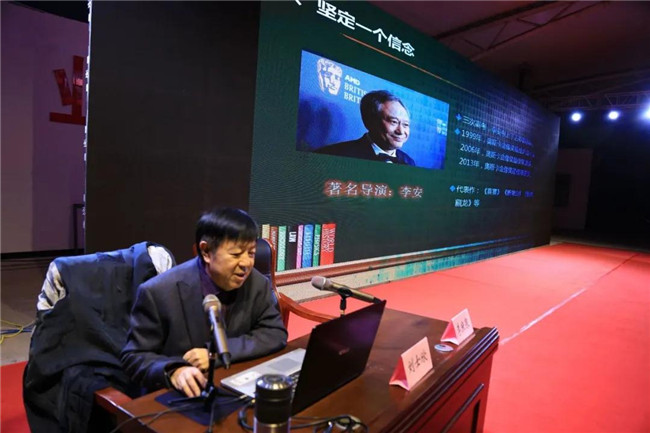 少妇被又大又粗又爽久久