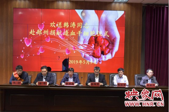 少妇被又大又粗又爽久久
