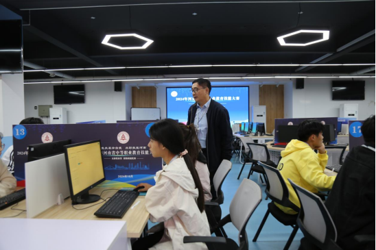 少妇被又大又粗又爽久久