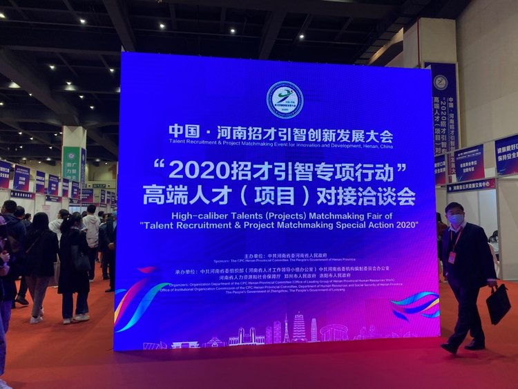 少妇被又大又粗又爽久久