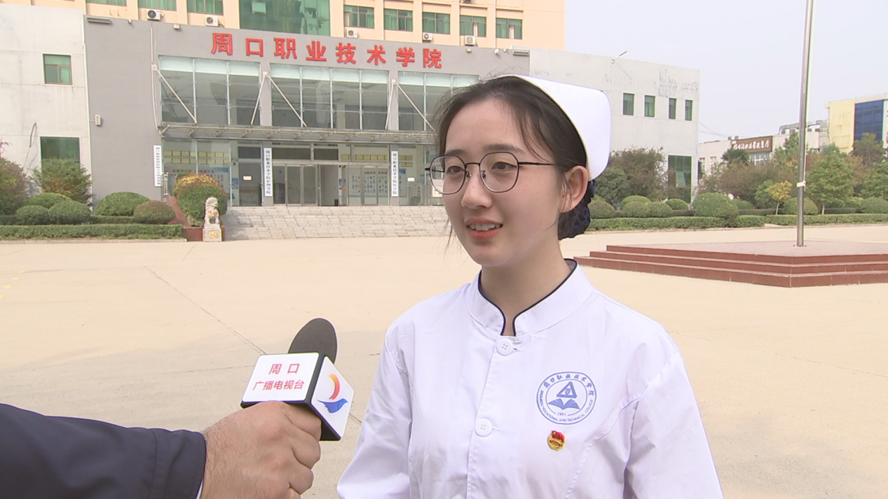 少妇被又大又粗又爽久久